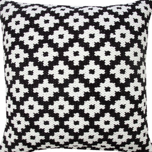 20" X 20" Black And White 100% Cotton Geometric Zippered Pillow